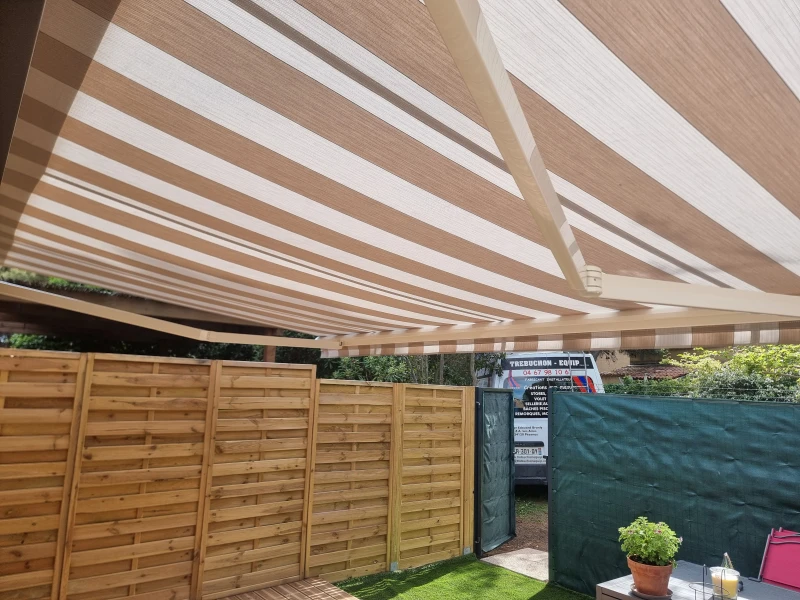 Store banne ouvert ref